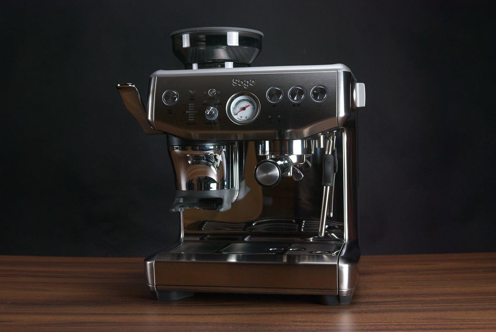 659 Sage de Barista Express Impress Espressomachine - Afbeelding 1